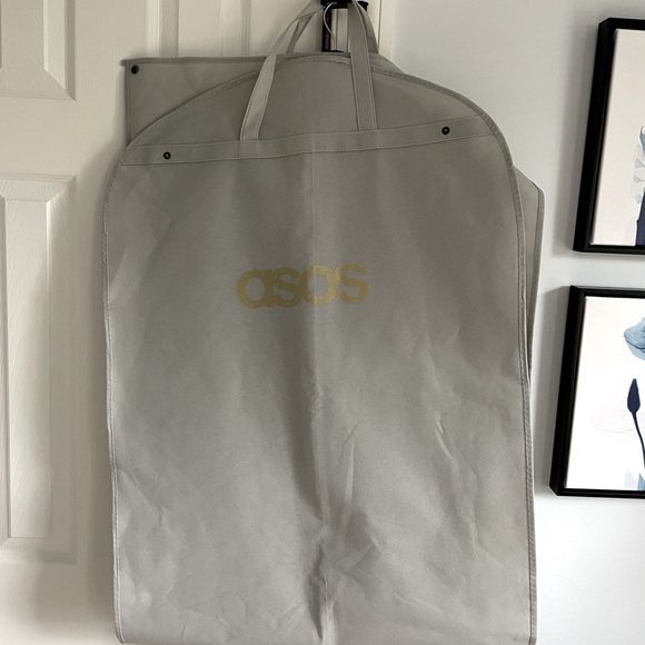 Asos wedding gown - Picture 7 of 8